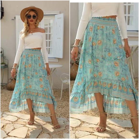 Dresses & Skirts - Boho Hippie Gypsy Floral HI LOw Maxi ruffle skirt